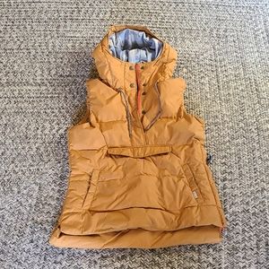 Holden Puffy Vest
